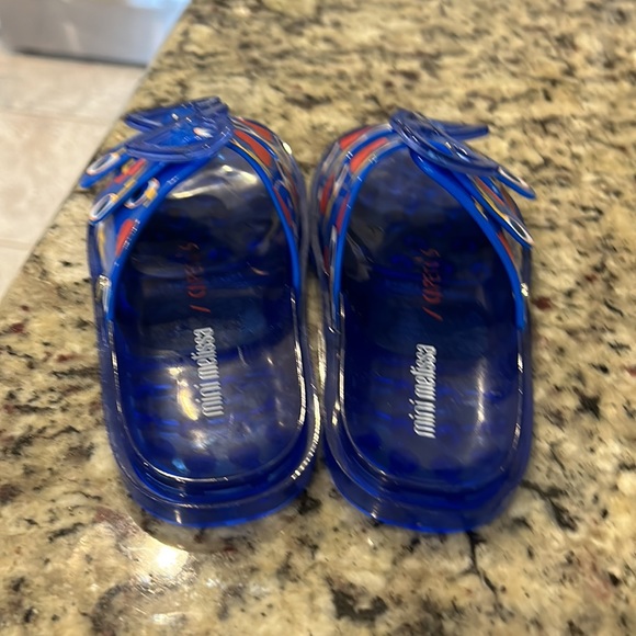 Girls 11 MINI MELISSA WIDE + CAPETOS KIDS NWT - Picture 3 of 7